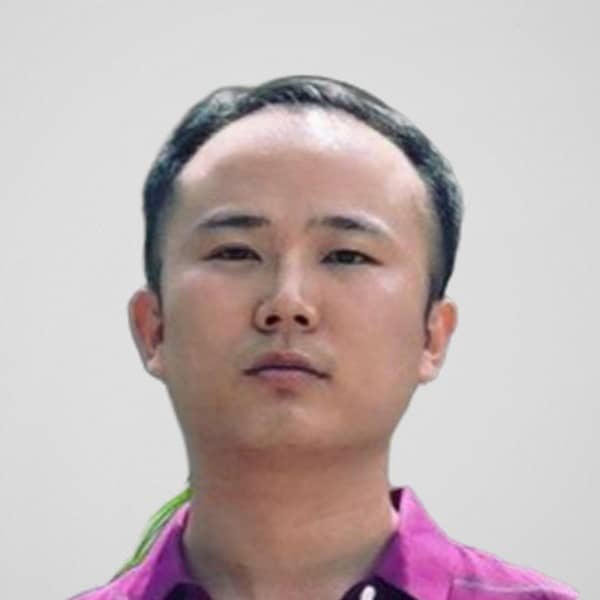 Chris Zhou - Application Developer
