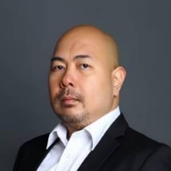 Jay Medina - Site Reliability Engineer