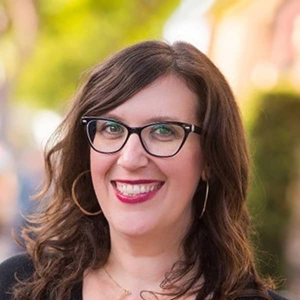 Stefanie Histed - Case Study Writer